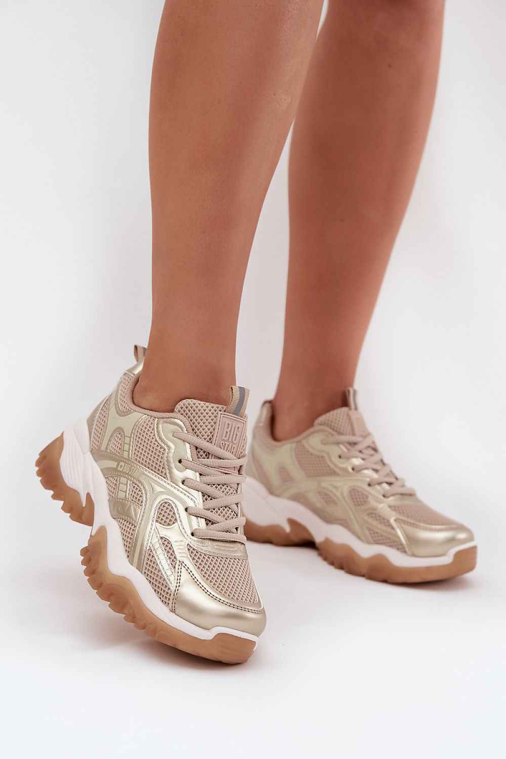 Sport Shoes model 216445